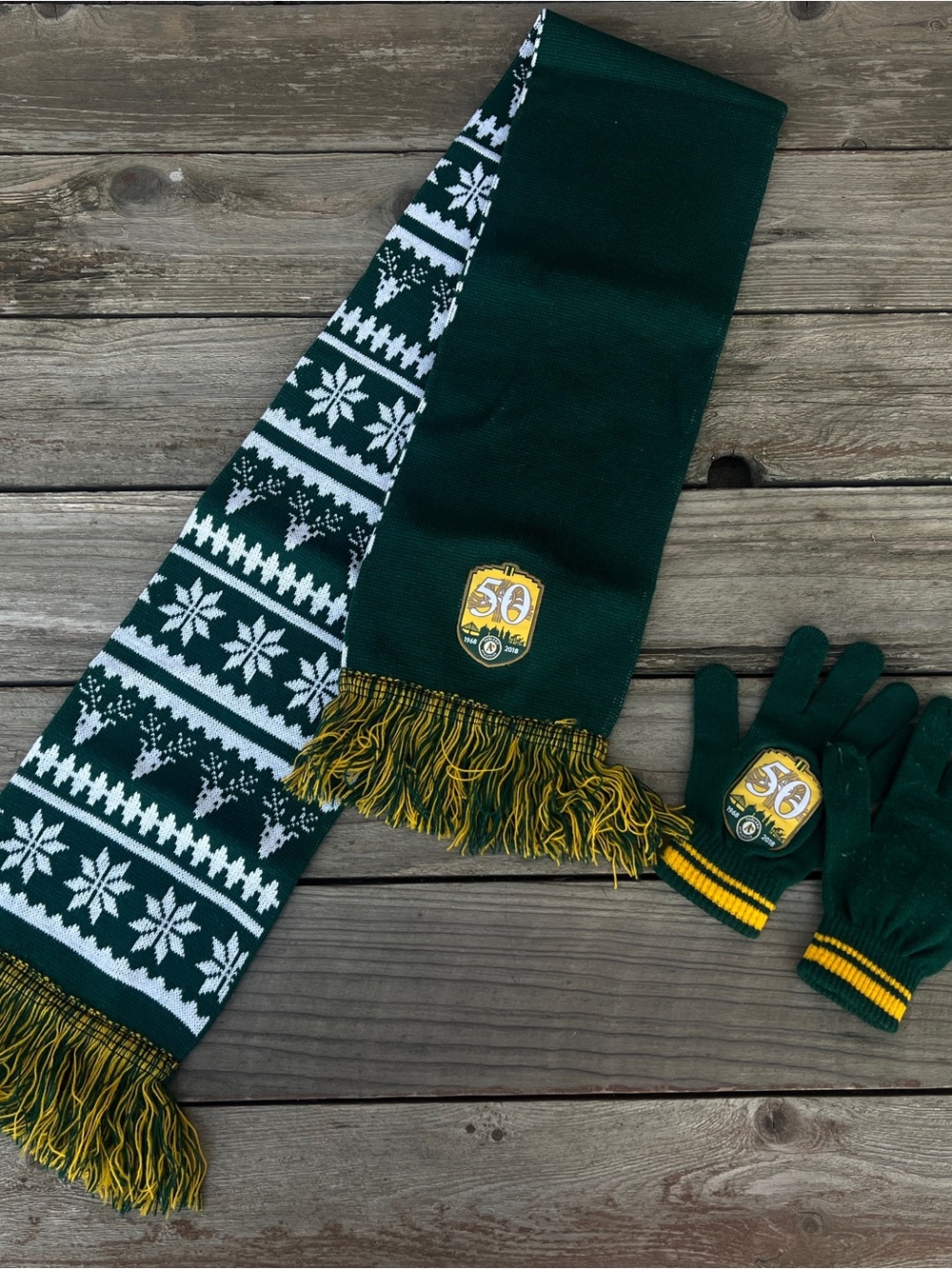 Oakland A’s 2018 50th Anniversary Scarf and Gloves
